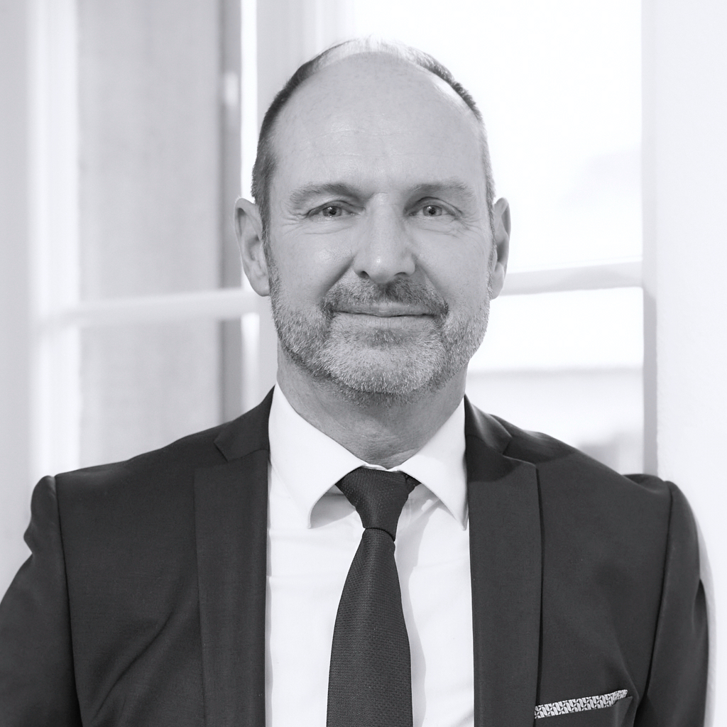 Dr. Denis Humbert - Anwalt Arbeitsrecht